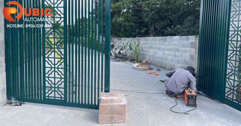 Cong-tu-dong-am-san-chat-lieu-khong-han-ri-be-mat-motor