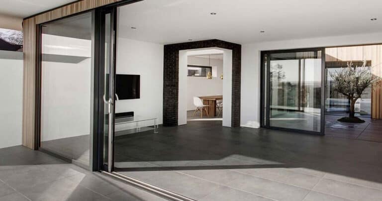 Cửa lùa âm tường