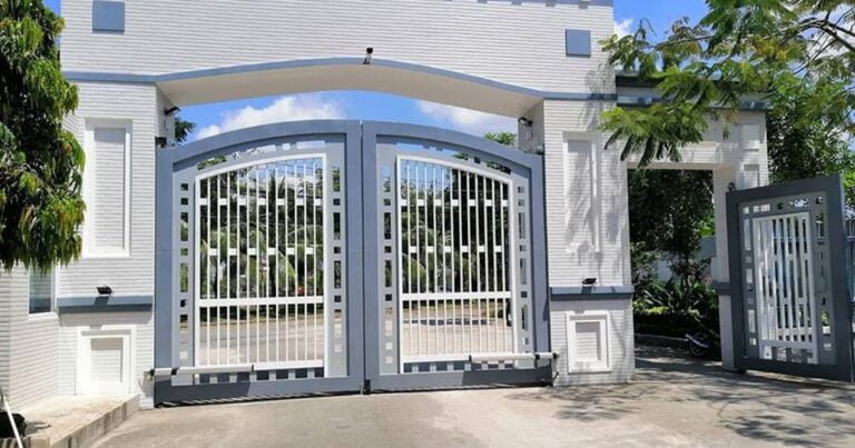 lap-dat-cua-cong-mo-tu-dong